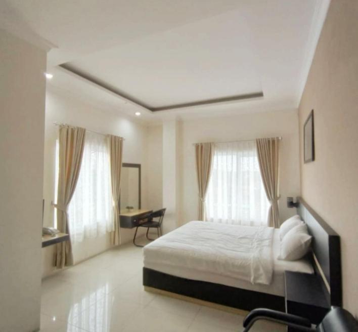 Khariz Hotel بوغيتّينغي المظهر الخارجي الصورة