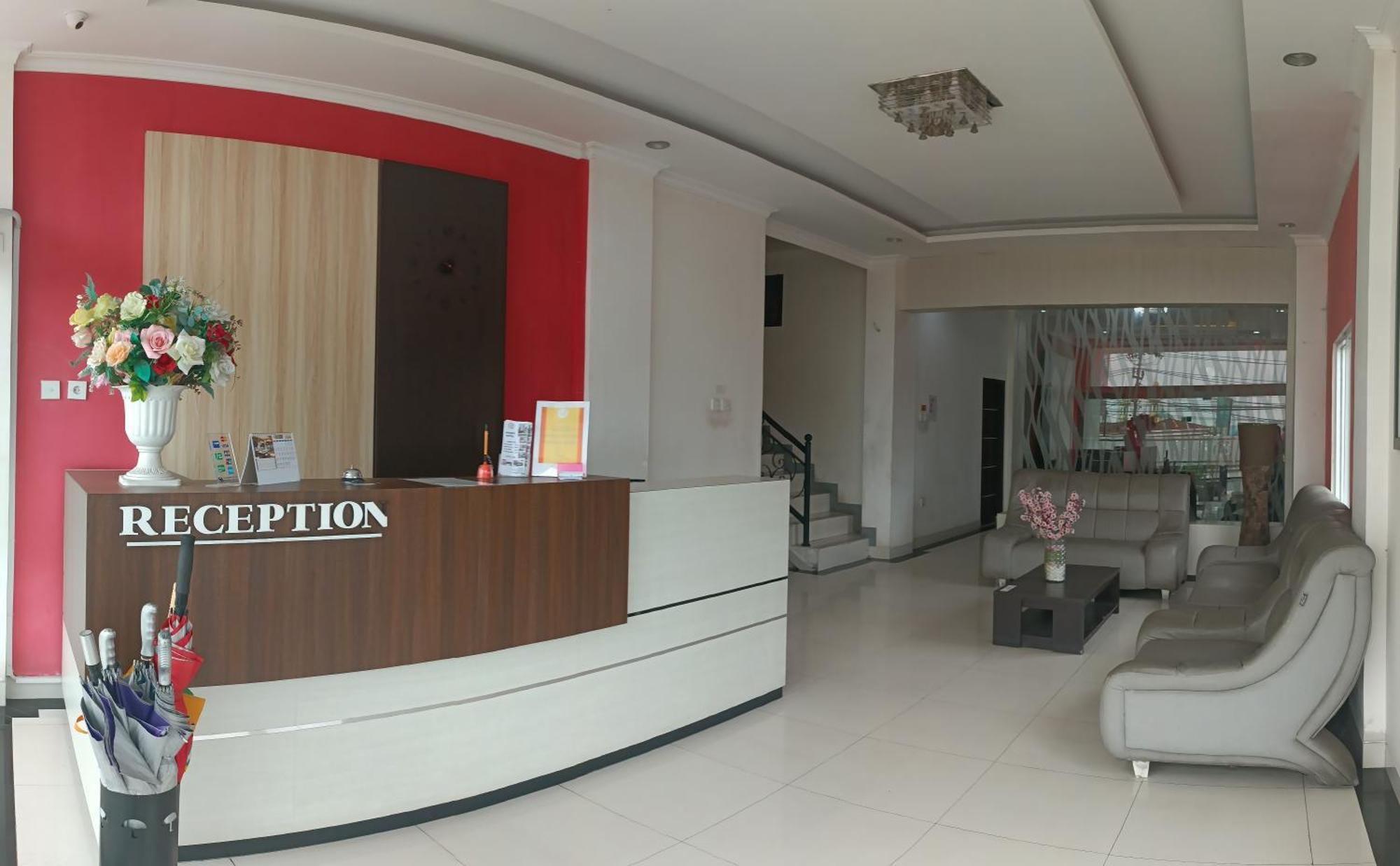 Khariz Hotel بوغيتّينغي المظهر الخارجي الصورة